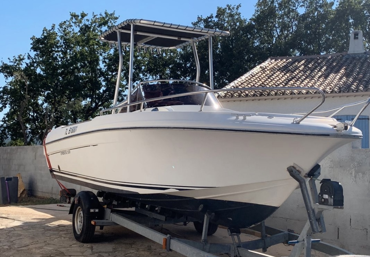 slider 0 Beneteau Ombrine 630